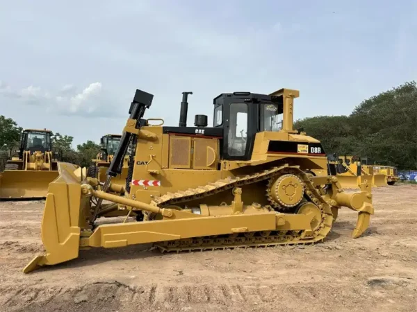 Used Caterpillar D8R Crawler Bulldozer - Image 9