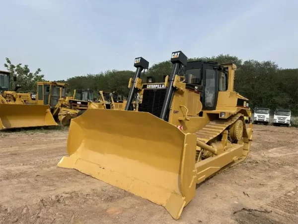 Used Caterpillar D8R Crawler Bulldozer - Image 8