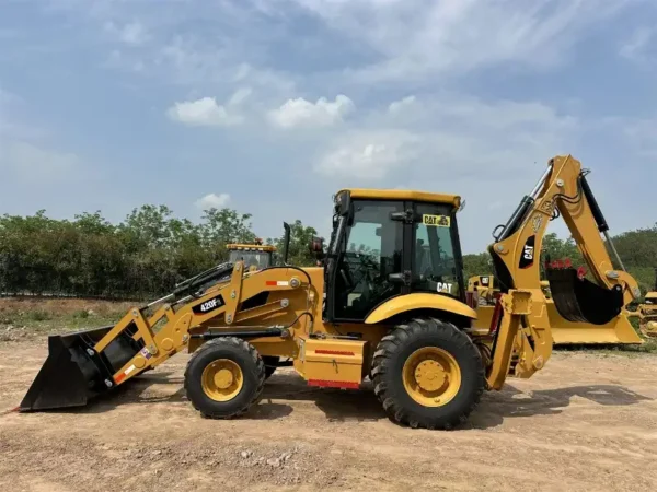Used Backhoe loader Supplier CAT 420F - Image 6
