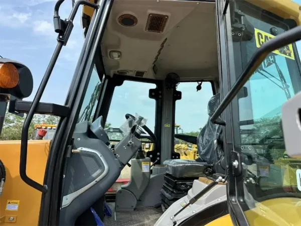 Used Backhoe loader Supplier CAT 420F - Image 3