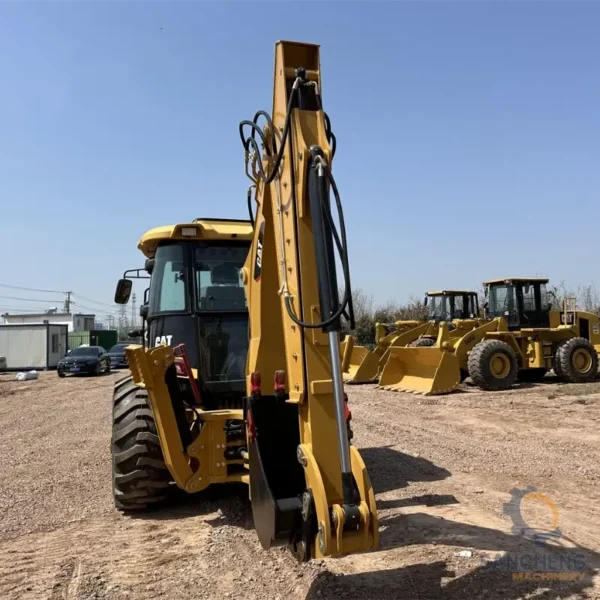 Used Caterpillar 420F2 Backhoe loader - Image 9