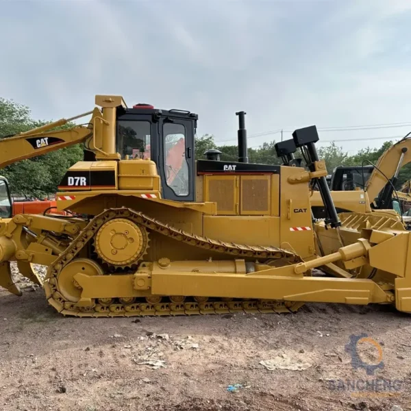 Used Crawler Bulldozer Caterpillar D7R - Image 6