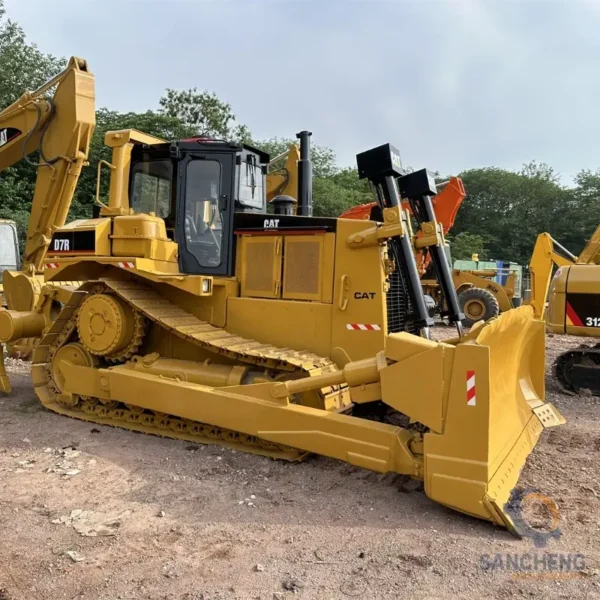 Used Crawler Bulldozer Caterpillar D7R - Image 5