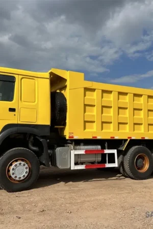 Used SINOTRUCK HOWO 6X4 Dump Truck