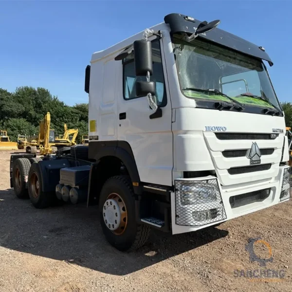 Used SINOTRUCK HOWO 6X4 Truck - Image 7