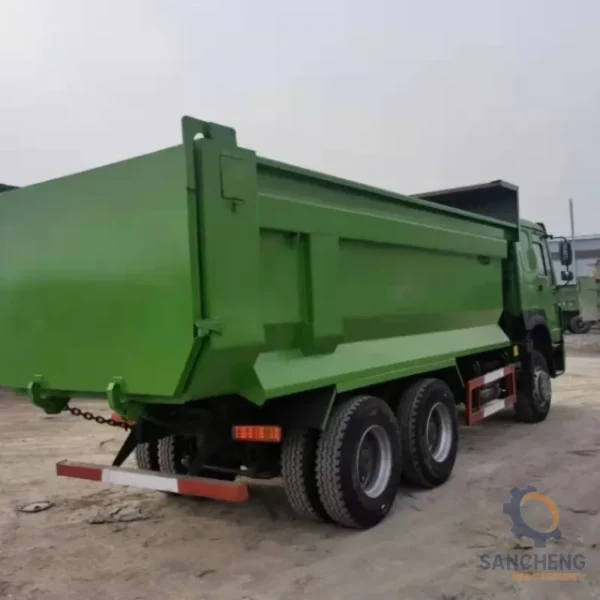Used 6x4 Dump Truck SINOTRUCK HOWO - Image 8